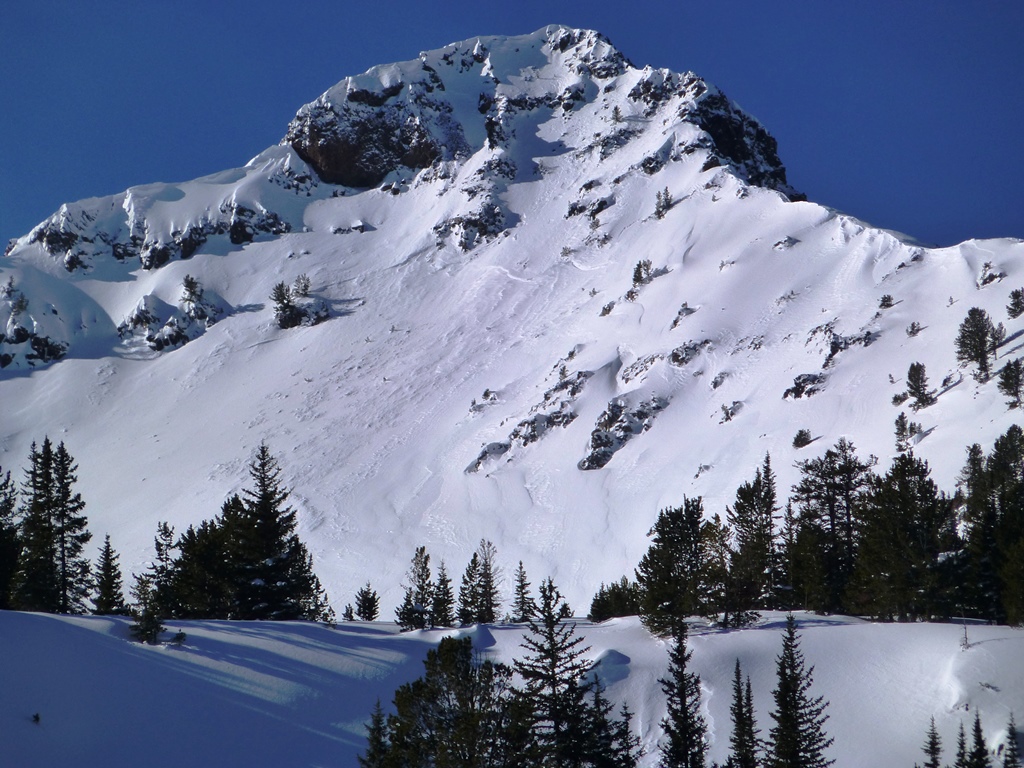 Hyalite Natural Avalanche Hyalite Natural Avalanche
